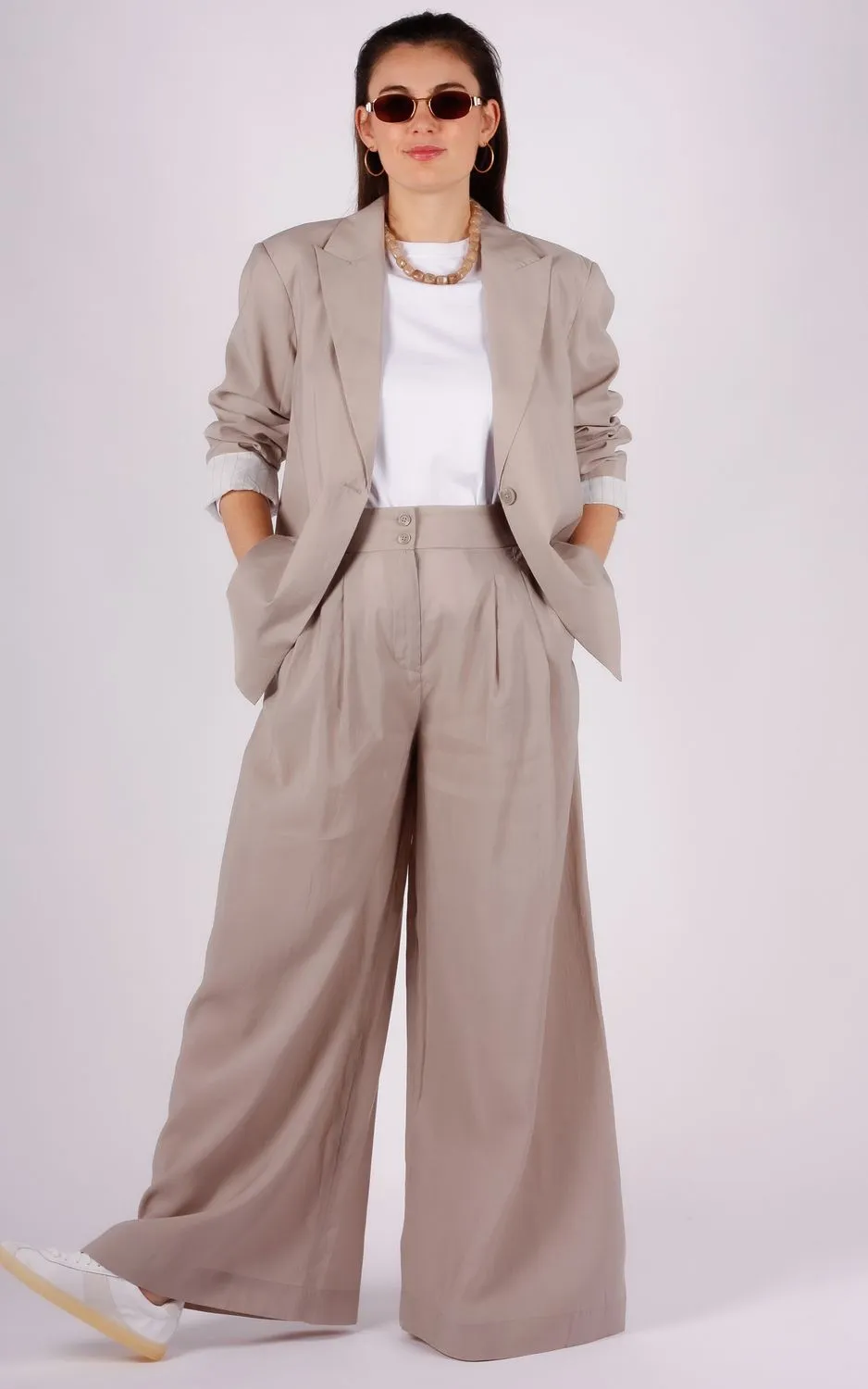 withblack-00001620-grey-sand-6 Withblack With Black tailored wide pant Marleen