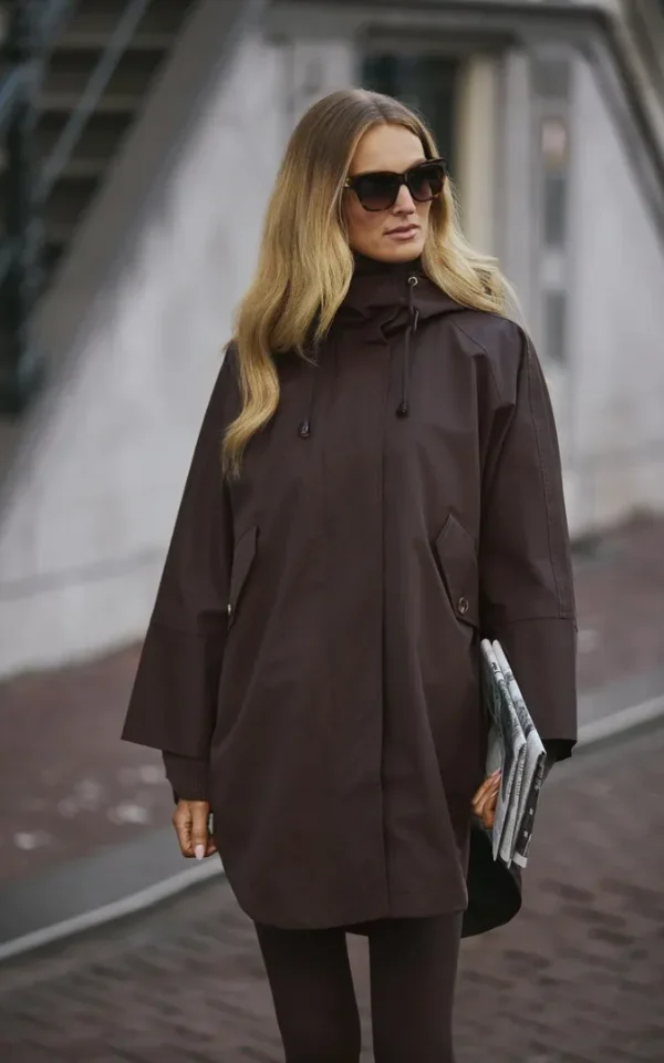 Deblon Sports Deblon rain jacket brown