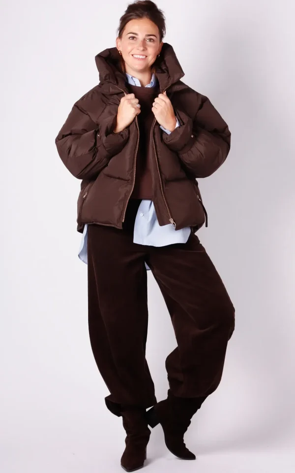 WithBlack With black puffer jas