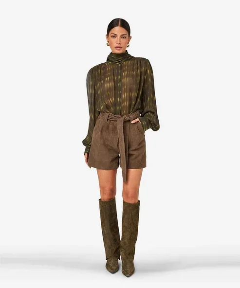 Ibana IBANA short pants suede Sindi green